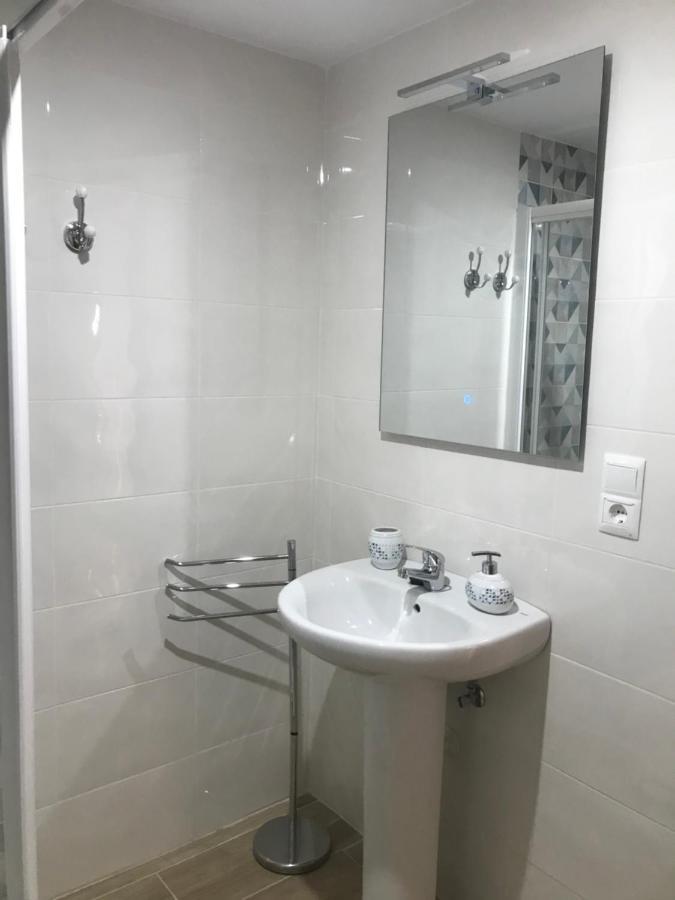 Apartamento Nuevo Con Piscina En El Centro "Dona Paca" Apartman Ronda Kültér fotó